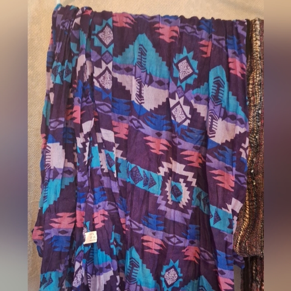 Scarf Bundle - Picture 2 of 4